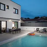 Villa Rudina